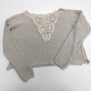 Hollister Knit Long Sleeve Cropped Sweater Size M/L